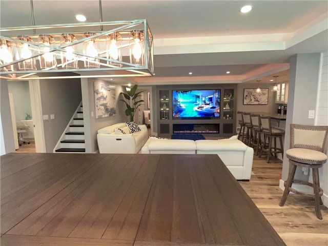 370 Oxford Meadow Run, Alpharetta, GA 30004
