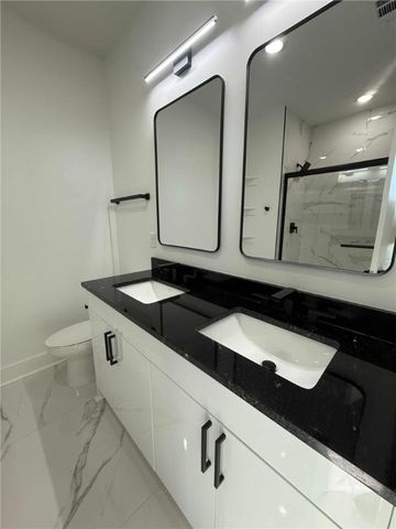 2600 W Bonnie Lane, Rogers, AR 72758