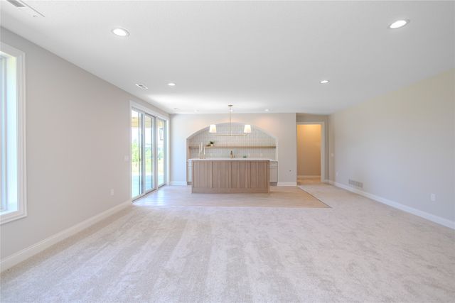 15801 Hickory Drive, Urbandale, IA 50323