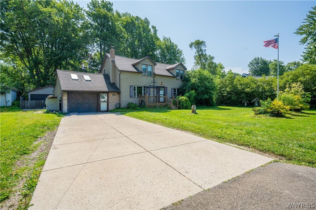6937 Wellington Drive, Evans, NY 14047
