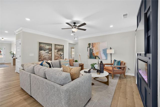 215 Oakmont Drive, Dallas, GA 30132