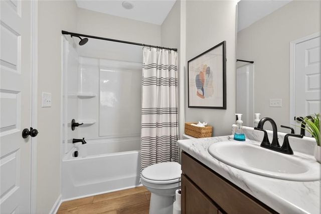 215 Oakmont Drive, Dallas, GA 30132