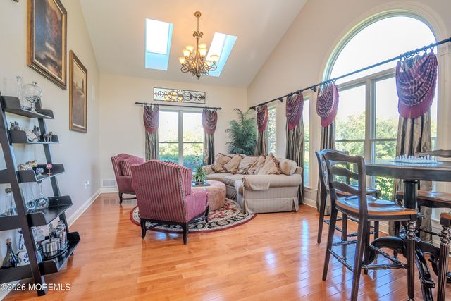2 Linwood Drive, Monroe, NJ 08831