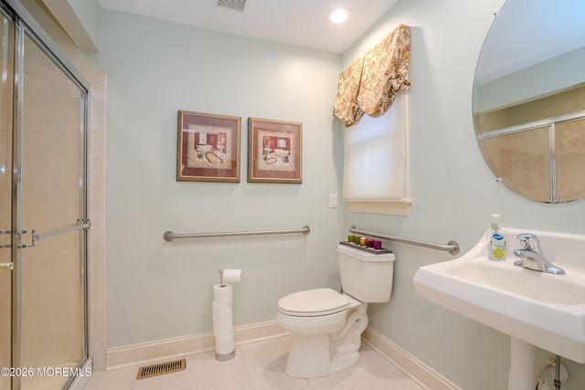 2 Linwood Drive, Monroe, NJ 08831
