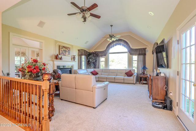 2 Linwood Drive, Monroe, NJ 08831