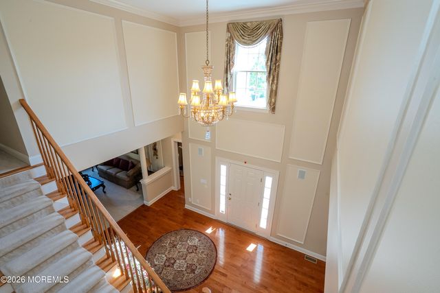 2 Linwood Drive, Monroe, NJ 08831