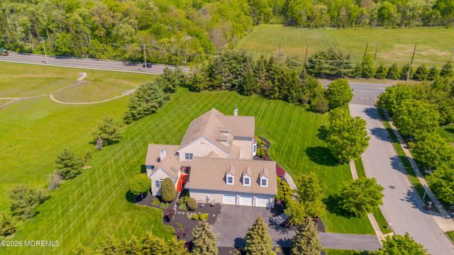 2 Linwood Drive, Monroe, NJ 08831
