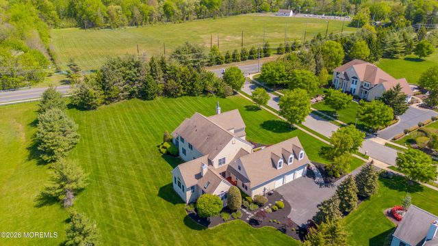 2 Linwood Drive, Monroe, NJ 08831