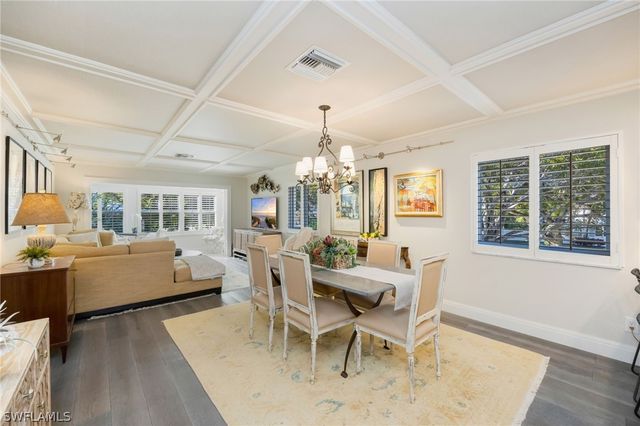 308 2nd ST S 308, Naples, FL 34102