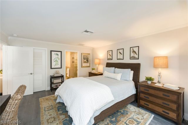 308 2nd ST S 308, Naples, FL 34102