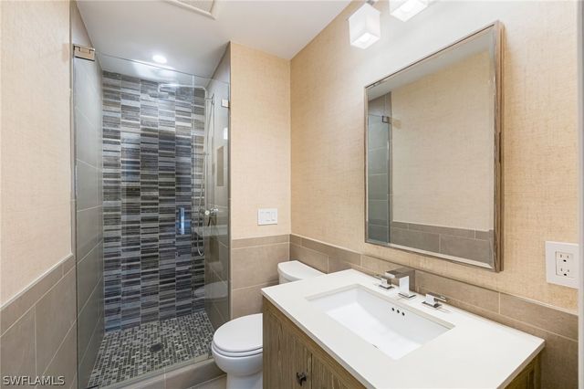 308 2nd ST S 308, Naples, FL 34102