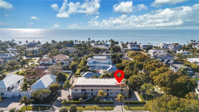 308 2nd ST S 308, Naples, FL 34102