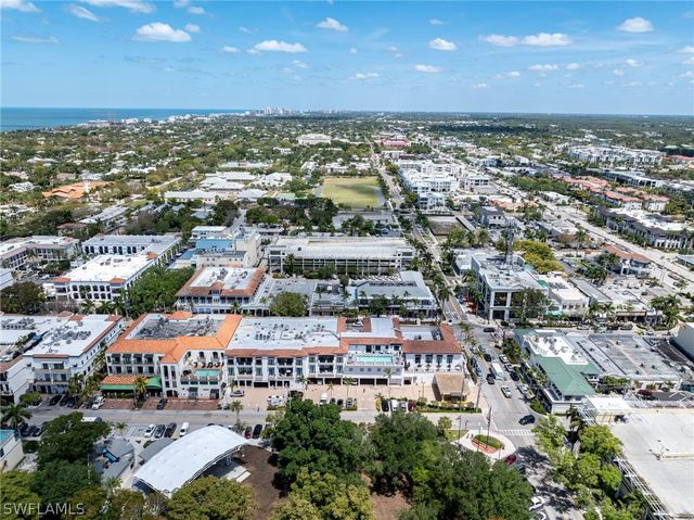 308 2nd ST S 308, Naples, FL 34102