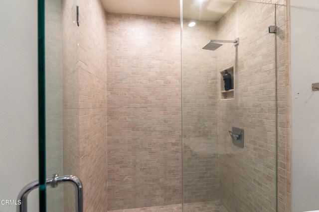 13615 Herrick Avenue, Sylmar (los Angeles), CA 91342