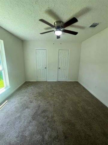 306 S Virginia Street, La Porte, TX 77571