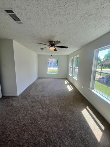 306 S Virginia Street, La Porte, TX 77571