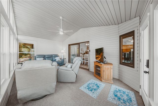 10 Newburgh Drive, Bella Vista, AR 72715