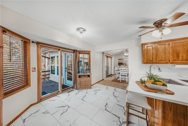 10 Newburgh Drive, Bella Vista, AR 72715