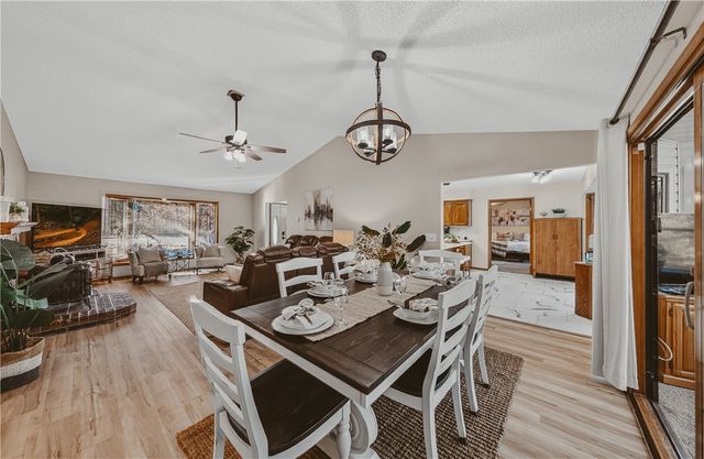 10 Newburgh Drive, Bella Vista, AR 72715