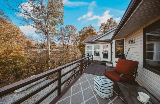 10 Newburgh Drive, Bella Vista, AR 72715