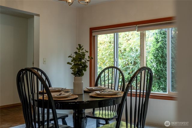 20006 68th Avenue NE, Kenmore, WA 98028