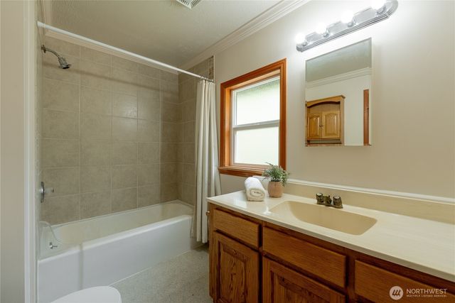 20006 68th Avenue NE, Kenmore, WA 98028