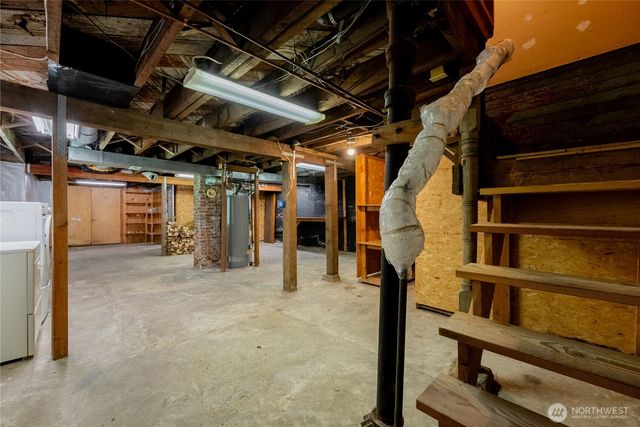 20006 68th Avenue NE, Kenmore, WA 98028