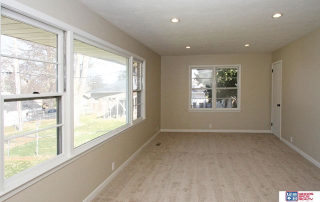 2525 S 35th Street, Lincoln, NE 68506