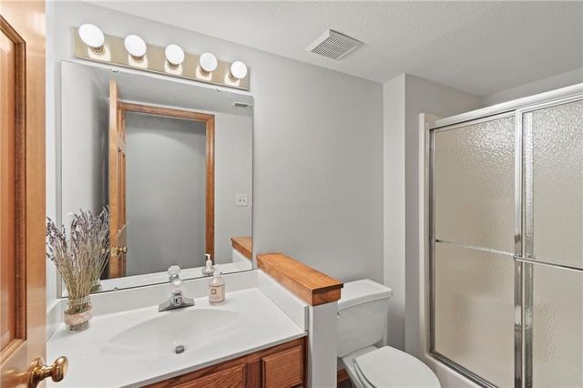 4509 Cedar Ridge Court, Lawrence, KS 66049