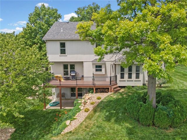 4509 Cedar Ridge Court, Lawrence, KS 66049
