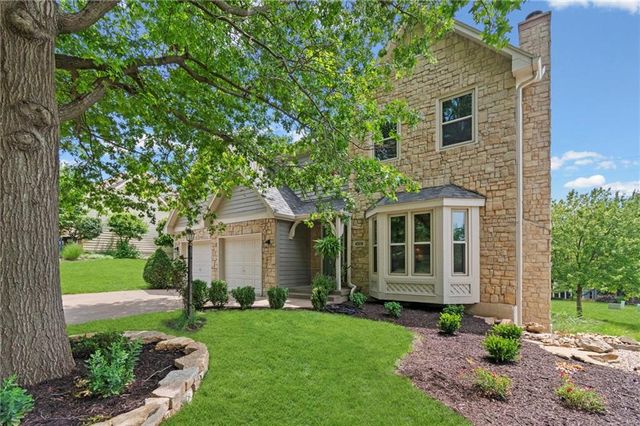 4509 Cedar Ridge Court, Lawrence, KS 66049