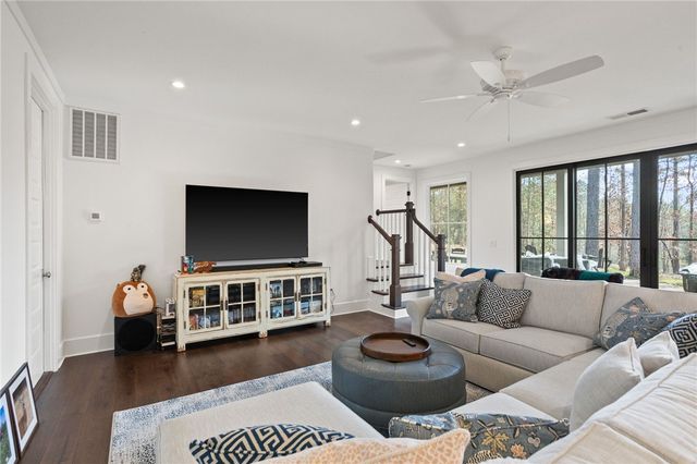 109 Settlement Village Drive, Sunset, SC 29685