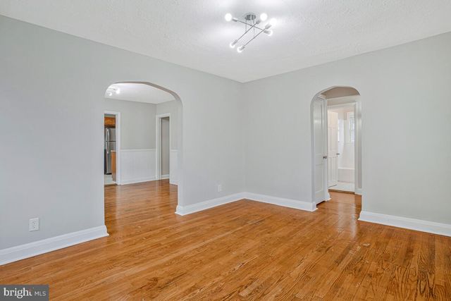 119 W EDGEVALE RD, Baltimore, MD 21225