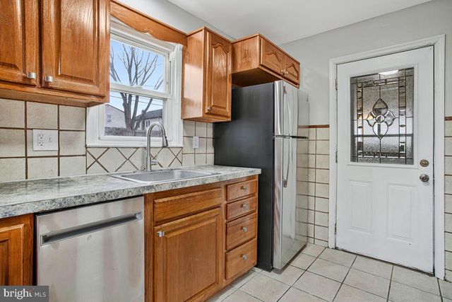 119 W EDGEVALE RD, Baltimore, MD 21225