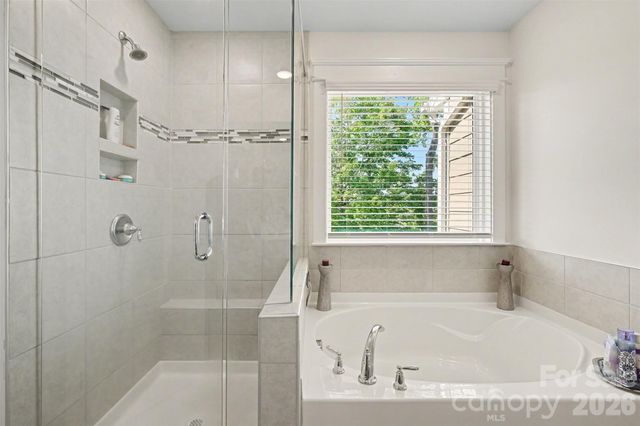 2202 Bexar Trail, Matthews, NC 28105