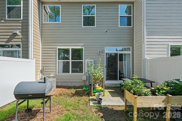 2202 Bexar Trail, Matthews, NC 28105