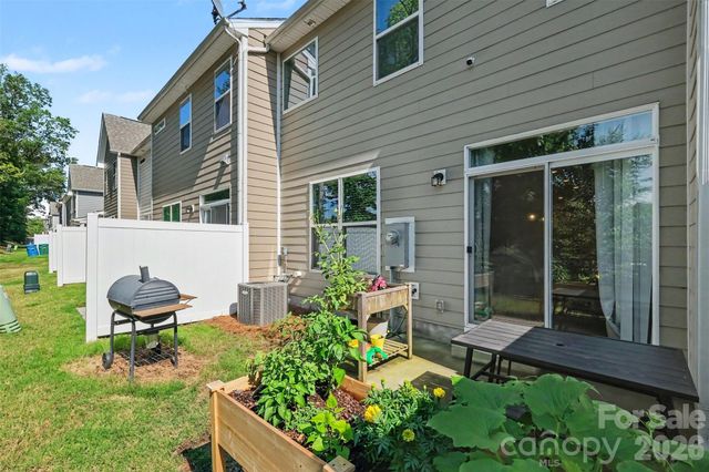 2202 Bexar Trail, Matthews, NC 28105