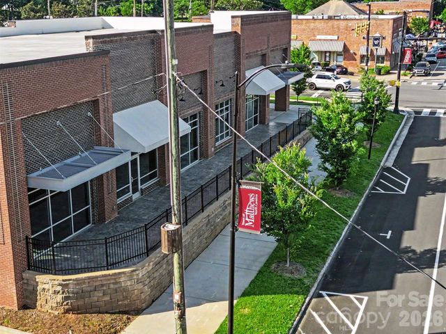 2202 Bexar Trail, Matthews, NC 28105