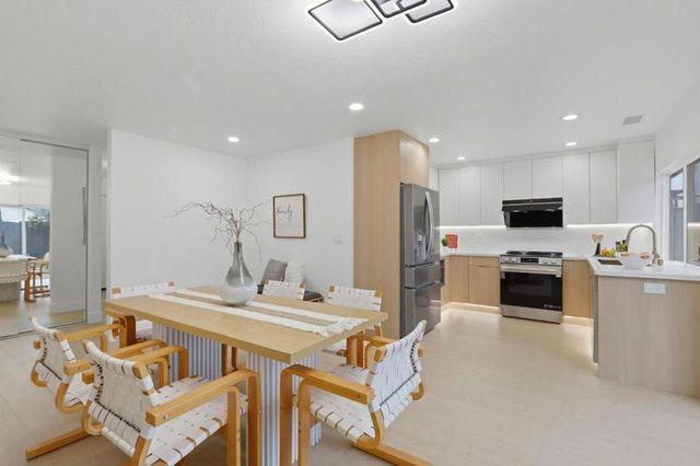 5316 Entrada Olmos, San Jose, CA 95123