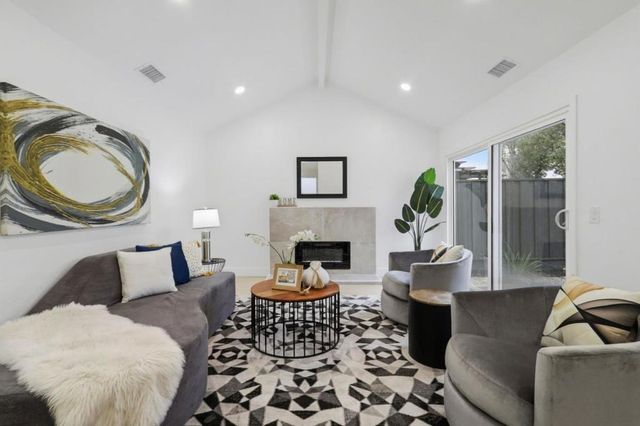 5316 Entrada Olmos, San Jose, CA 95123