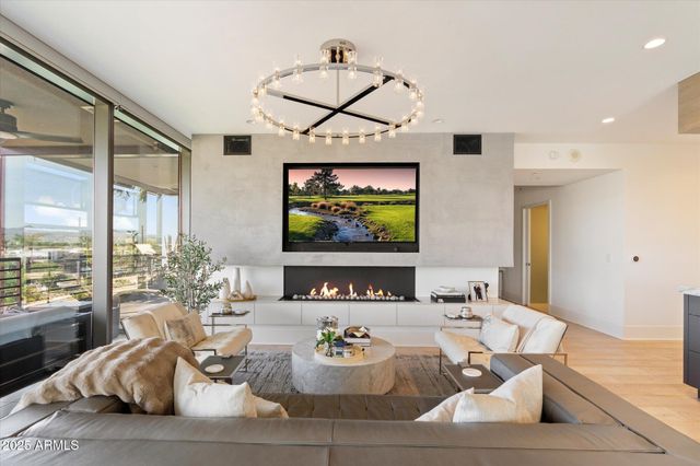 7180 E KIERLAND Boulevard 408, Scottsdale, AZ 85254