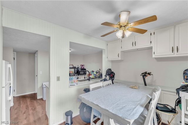 4300 Hyde Park Court 7, North Olmsted, OH 44070