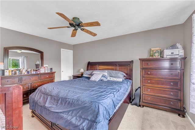 4300 Hyde Park Court 7, North Olmsted, OH 44070