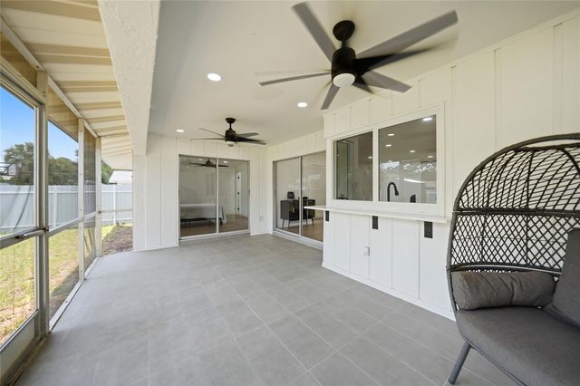 2506 LAKESHORE CIRCLE, Port Charlotte, FL 33952