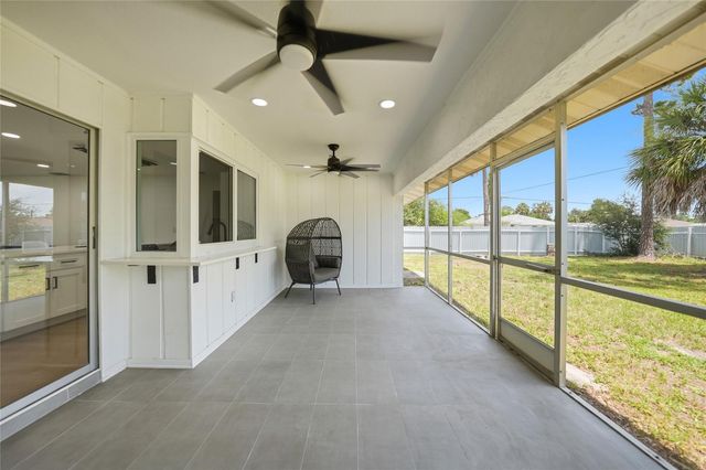 2506 LAKESHORE CIRCLE, Port Charlotte, FL 33952