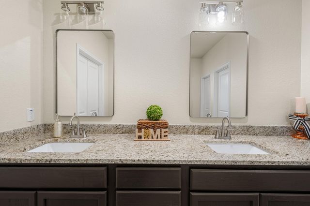 410 W Avenue C, Copperas Cove, TX 76522
