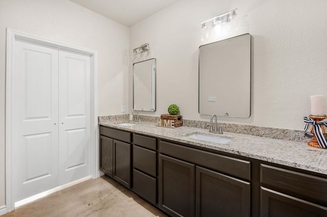 410 W Avenue C, Copperas Cove, TX 76522