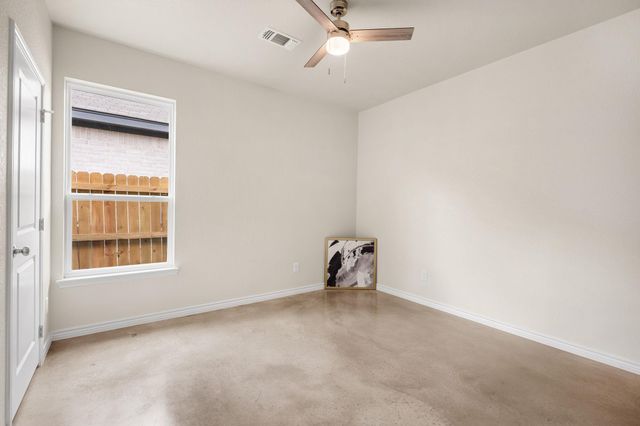 410 W Avenue C, Copperas Cove, TX 76522