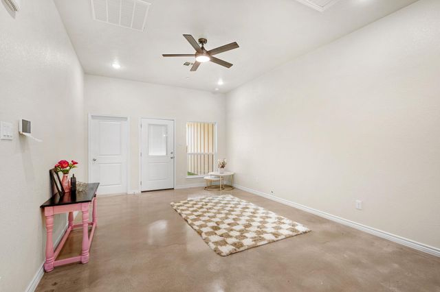 410 W Avenue C, Copperas Cove, TX 76522