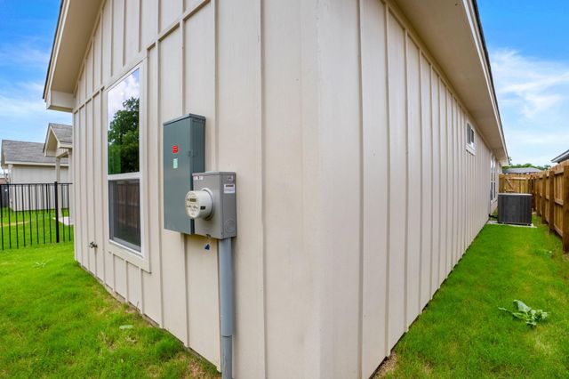 410 W Avenue C, Copperas Cove, TX 76522